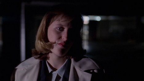 Gillian Anderson - The X-Files - Salaiset kansiot - Little Green Men - Kuvat elokuvasta