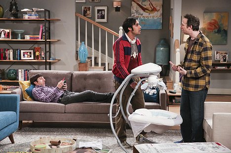 Simon Helberg, Kunal Nayyar, Kevin Sussman - The Big Bang Theory - The Property Division Collision - Photos