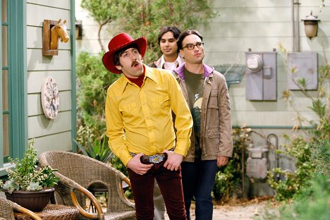 Simon Helberg, Kunal Nayyar, Johnny Galecki - The Big Bang Theory - Der Nordpol-Plan - Filmfotos
