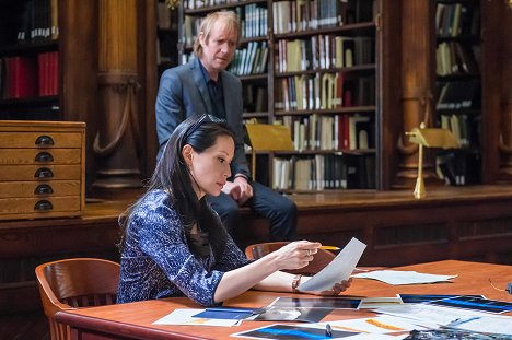 Lucy Liu - Elementary - The Grand Experiment - Photos