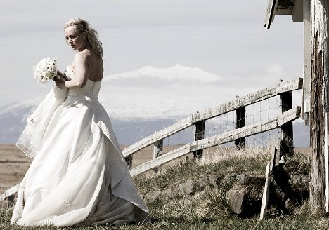 Nína Dögg Filippusdóttir - Country Wedding - Photos