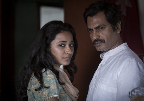 Tannishtha Chatterjee, Nawazuddin Siddiqui - Lion - A Longa Estrada Para Casa - Do filme