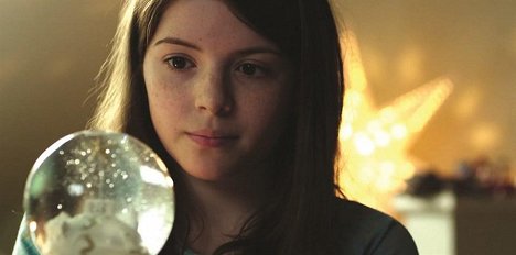 Erin Galway-Kendrick - A Christmas Star - Z filmu