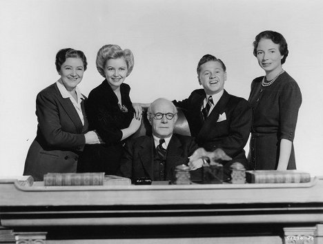 Fay Holden, Cecilia Parker, Lewis Stone, Mickey Rooney, Sara Haden - The Courtship of Andy Hardy - Promóció fotók