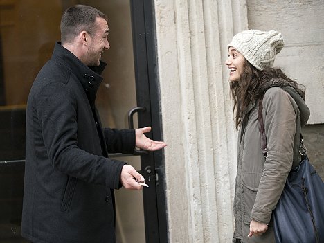 Barry Sloane, Emmy Rossum - Shameless - Happily Ever After - Photos