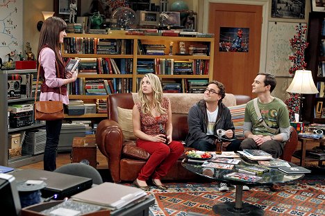 Margo Harshman, Kaley Cuoco, Johnny Galecki, Jim Parsons - The Big Bang Theory - The Higgs Boson Observation - Van film