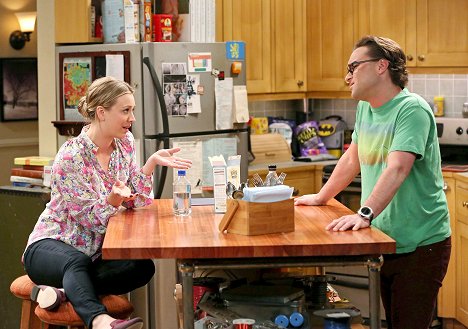 Kaley Cuoco, Johnny Galecki - The Big Bang Theory - The Anything Can Happen Recurrence - Van film