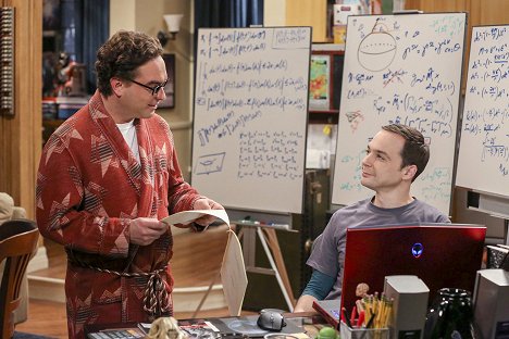 Johnny Galecki, Jim Parsons - The Big Bang Theory - The Troll Manifestation - Photos