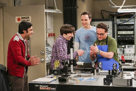 Kunal Nayyar, Simon Helberg, Jim Parsons, Johnny Galecki - The Big Bang Theory - Sheldon und der Troll - Filmfotos