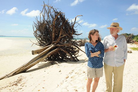 Jeannette Arndt, Michael Gwisdek - Das Traumschiff - Palau - Filmfotos