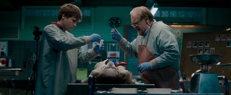 Emile Hirsch, Olwen Catherine Kelly, Brian Cox - The Autopsy of Jane Doe - Photos