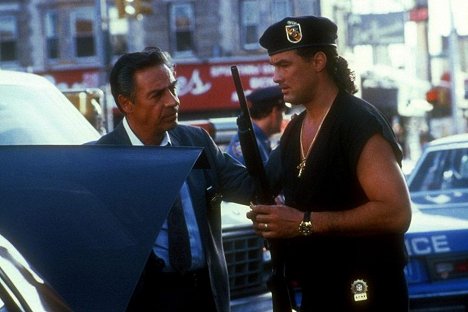 Jerry Orbach, Steven Seagal - Out for Justice - Photos