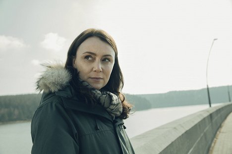 Keeley Hawes - The Missing - Come Home - Photos