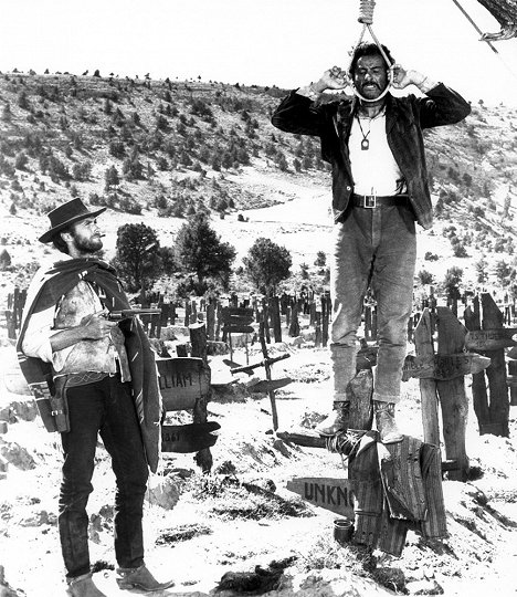 Clint Eastwood, Eli Wallach - The Good, the Bad and the Ugly - Photos