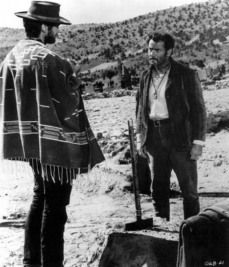 Clint Eastwood, Eli Wallach - The Good, the Bad and the Ugly - Photos