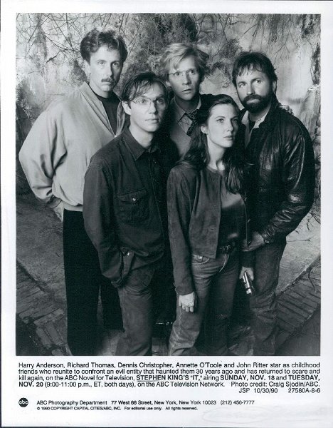 Harry Anderson, Richard Thomas, Dennis Christopher, Annette O'Toole, John Ritter - It (Eso) - Fotocromos