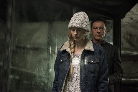 Brit Marling, Jason Isaacs - Angyal? - Chapter 2: New Colossus - Filmfotók