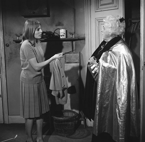 Alison Seebohm, Margaret Rutherford - Murder Most Foul - Van film