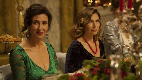 Antonella Attili, Maria Pia Calzone - La Cena Di Natale - Film