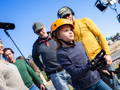 Tom Hildreth, Maggie Elizabeth Jones, Ian McCrudden - Child of Grace - Tournage