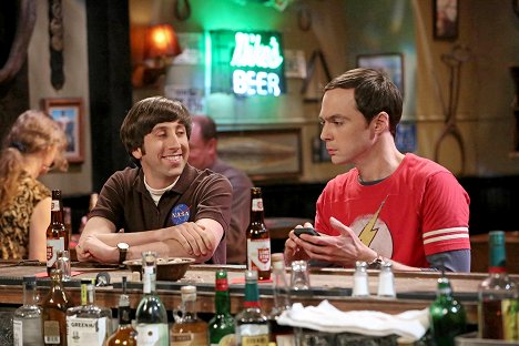 Simon Helberg, Jim Parsons - The Big Bang Theory - The Mommy Observation - Photos