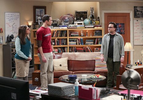 Mayim Bialik, Jim Parsons, Johnny Galecki - The Big Bang Theory - Die Feiertags-Zusammenfassung - Filmfotos