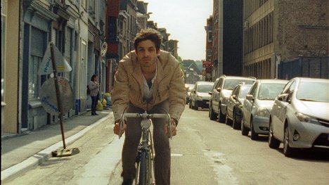 Akin Sipal - The Bicycle - De la película