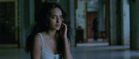 Monikangana Dutta - Guzaarish - De la película