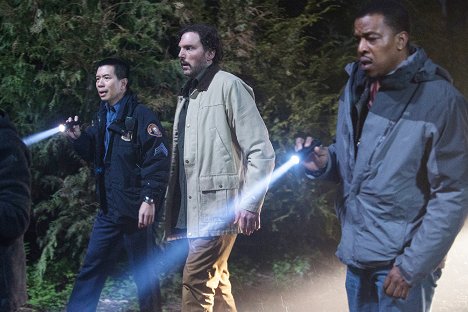 Reggie Lee, Silas Weir Mitchell, Russell Hornsby - Grimm - You Don't Know Jack - Photos