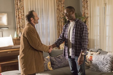 Denis O'Hare, Sterling K. Brown - This Is Us - The Right Thing to Do - Photos