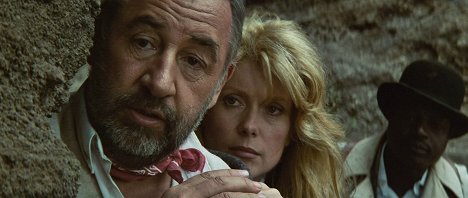 Philippe Noiret, Catherine Deneuve, Joseph Momo - L'Africain - Van film