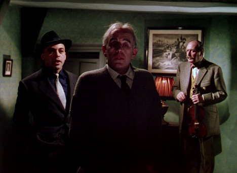 Herbert Lom, Alec Guinness, Cecil Parker - Pět lupičů a stará dáma - Z filmu