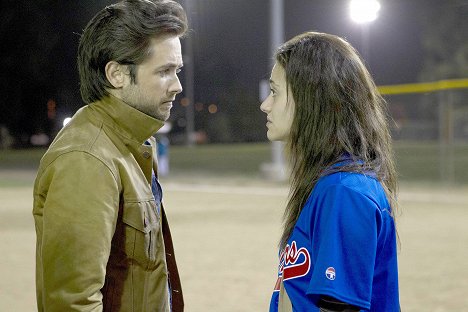 Justin Chatwin, Emmy Rossum - Shameless - Civil Wrongs - Photos