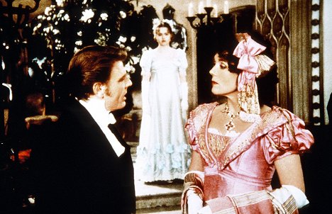 Edward Fox, Helena Bonham Carter, Diana Rigg - A Hazard of Hearts - Z filmu