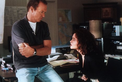 Michael Keaton, Helena Bonham Carter - Živě z Bagdádu - Z filmu