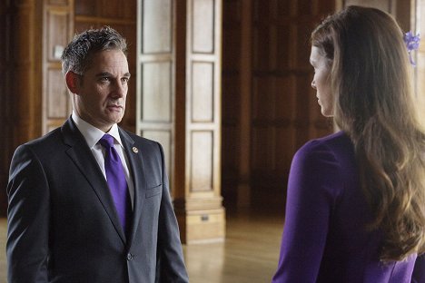 Adrian Pasdar - Colony - Somewhere Out There - Photos