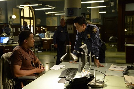 Russell Hornsby, Reggie Lee - Grimm - Faux-semblants - Film