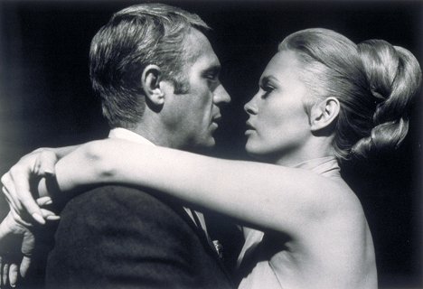 Steve McQueen, Faye Dunaway - The Thomas Crown Affair - Van film
