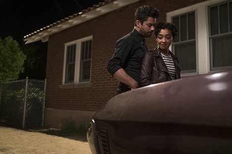 Dominic Cooper, Ruth Negga - Preacher - Gerufen und Erhört - Filmfotos