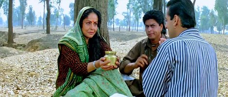 Rakhee Gulzar, Shahrukh Khan - Karan Arjun - Film