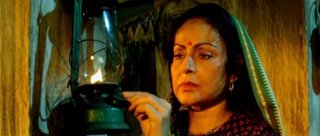 Rakhee Gulzar - Karan Arjun - De la película