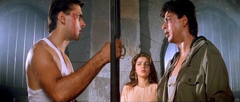 Salman Khan, Mamta Kulkarni, Shahrukh Khan - Karan Arjun - Kuvat elokuvasta