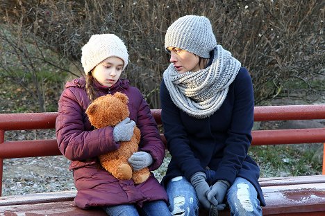 Irina Froemchuk, Viktoriya Poltorak - Otogrej moje serdce - Filmfotos