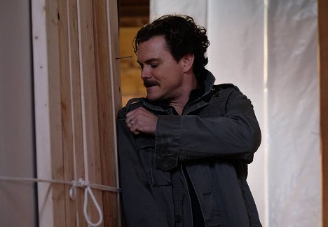 Clayne Crawford - Lethal Weapon - The Seal is Broken - Photos