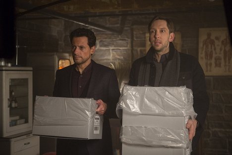 Ioan Gruffudd, Joel David Moore - Forever - The Night in Question - Photos