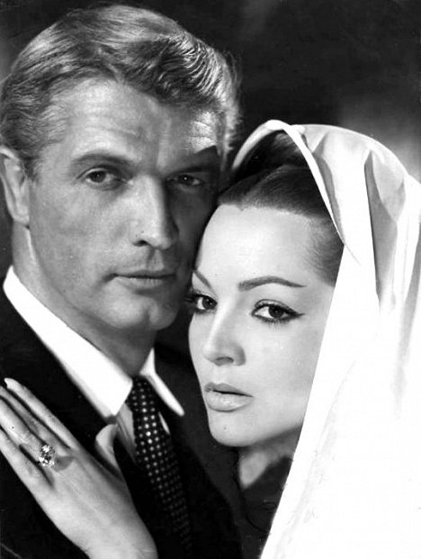 Reginald Kernan ČSFD.cz