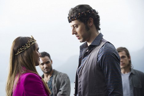 Summer Bishil, Hale Appleman - The Magicians - Night of Crowns - Photos