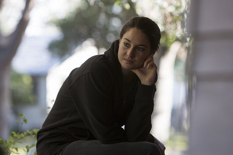 Shailene Woodley - Hatalmas kis hazugságok - Somebody's Dead - Filmfotók