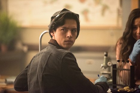 Cole Sprouse - Riverdale - Chapter Two: A Touch of Evil - Photos
