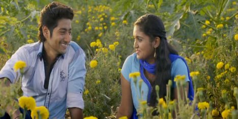 Akash Thosar, Rinku Rajguru - Sairat - Van film